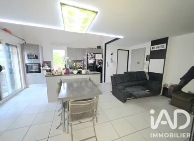 Appartement à Puget-sur-Argens (83480)