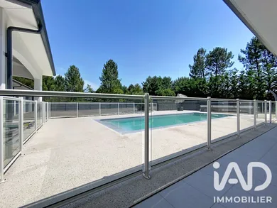 Architectural house in Langon (33210)