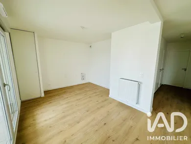 Apartment in La Rochelle (17000)