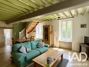 Village house in Merry-sur-Yonne (89660)