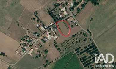 Terrain à bâtir à Champigny-sur-Veude (37120)