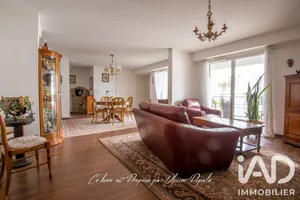 Apartment in Angers (49100)