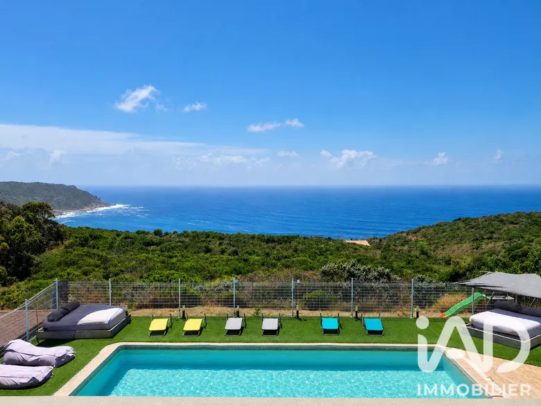 Maison 11 pièces 268 m² · à Coti-Chiavari · 268 m² · 1 550 000 €