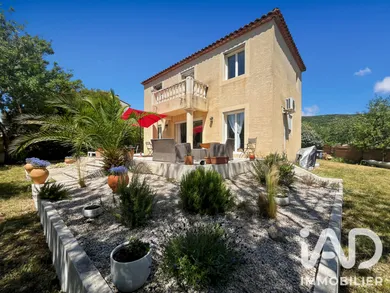 Maison à Vailhauquès (34570)
