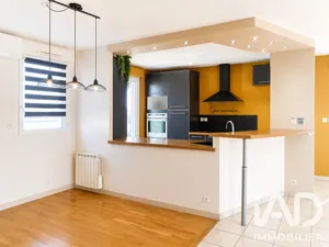 Apartment in Vénissieux (69200)