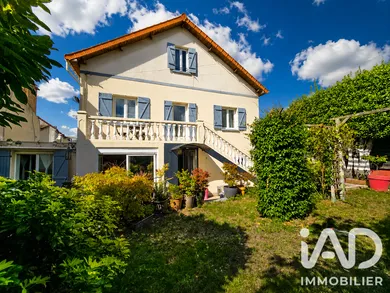 Maison à Villejuif (94800)