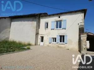 Maison traditionnelle à Mareuil (24340)