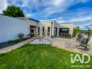 Maison d'architecte à Moustoir-Ac (56500)