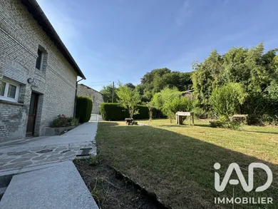 Maison de campagne à Grandham (08250)