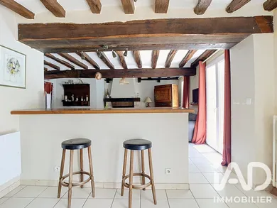 Maison de campagne à Fontaine-la-Rivière (91690)