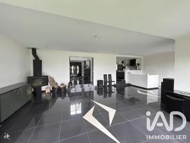 Maison à Pontault-Combault (77340)