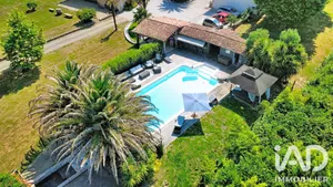 Mansion in Saint-Aubin (40250)
