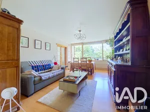 Apartment in Reims (51100)