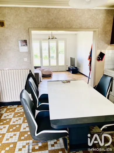 House in Combrand (79140)