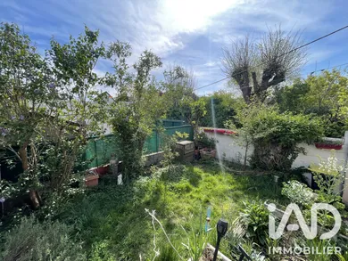 Detached house in Villeneuve-le-Roi (94290)
