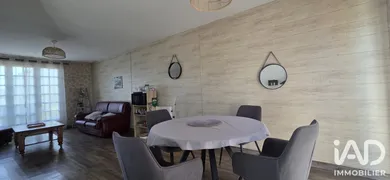 Pavillon à Nuaillé (49340)