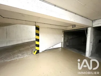 Garage à Paris (75007)