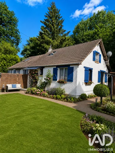 Detached house in Lizy-sur-Ourcq (77440)