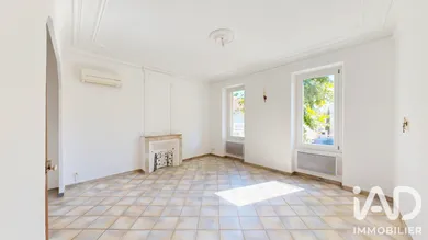 Maison de village à Sénas (13560)