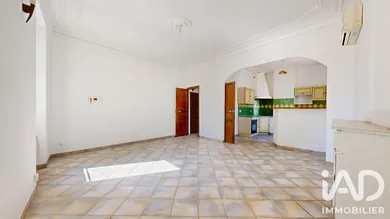 Maison de village à Sénas (13560)