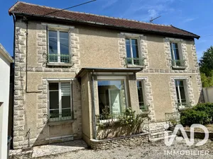 House in Troyes (10000)