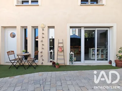 Village house in Miribel (01700)