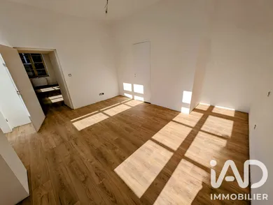 Apartment in Fougères (35300)