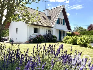Pavillon à Saveuse (80470)