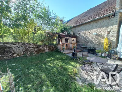 Maison de village à Saint-Anthot (21540)