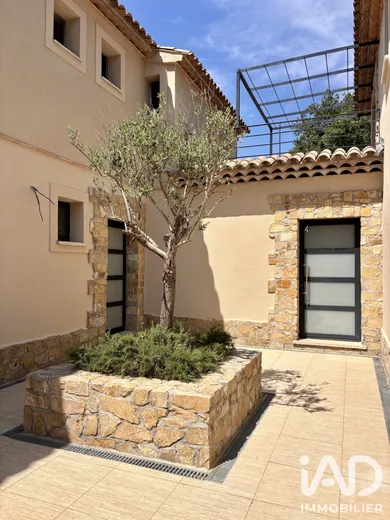 Maison à Grimaud (83310)