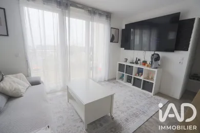 Appartement à Vert-Saint-Denis (77240)