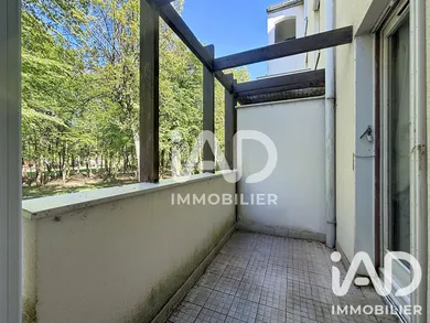 Apartment in Émerainville (77184)