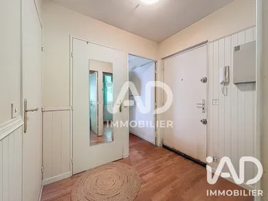 Appartement à Émerainville (77184)