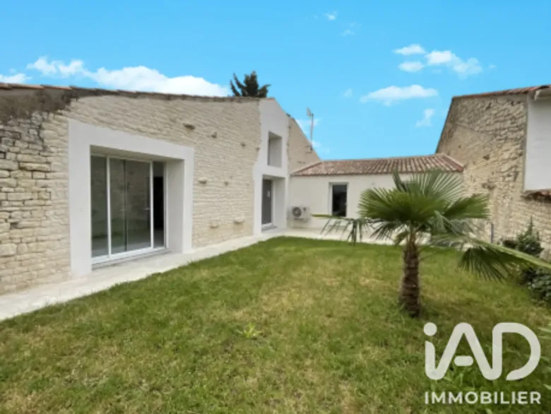 Maison 4 pièces 110 m² · à Saint-Christophe · 110 m² · 323 000 €