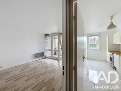 Apartment in Deuil-la-Barre (95170)