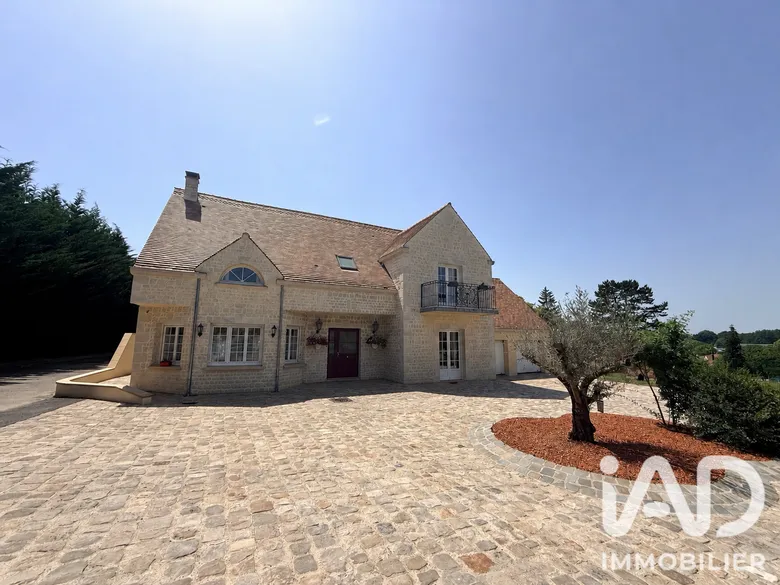 Maison 8 pièces 215 m² · à Milly-sur-Thérain · 215 m² · 495 000 €