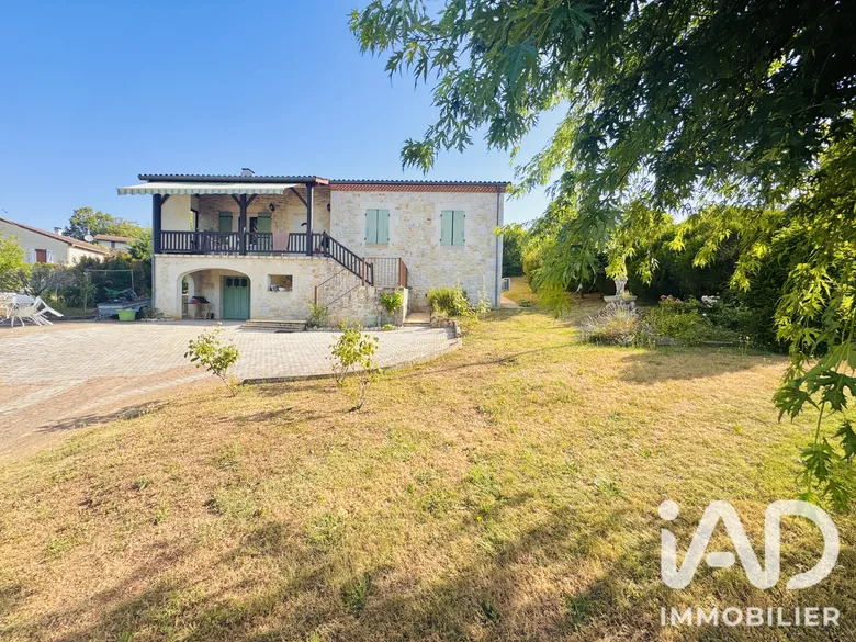 Maison 4 pièces 108 m² · à Puy-l'Évêque · 108 m² · 213 000 €