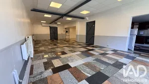 Commercial walls in Garancières (78890)