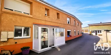 Building in Plombières-les-Bains (88370)