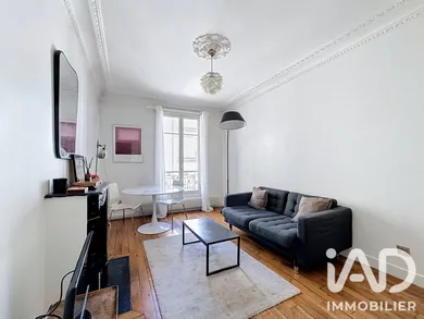 Apartment in Paris (75018)