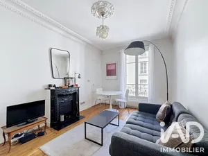 Apartment in Paris (75018)