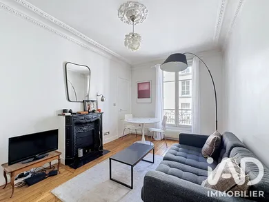 Apartment in Paris (75018)