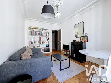 Apartment in Paris (75018)