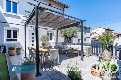 Townhouse in Firminy (42700)