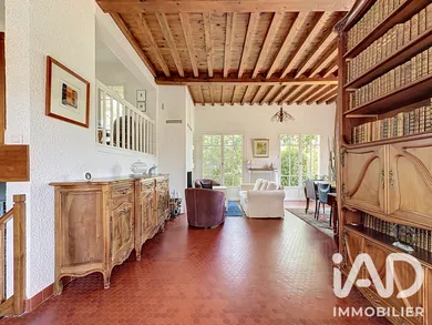 House in Sainte-Consorce (69280)