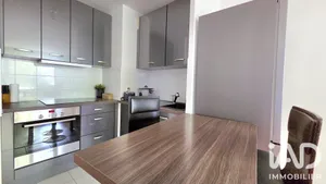 Apartment in Villeneuve-le-Roi (94290)