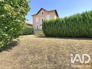 Traditional house in Saint-Jodard (42590)