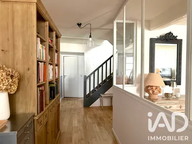 Maison à Montfort-l'Amaury (78490)