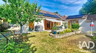 Traditional house in Pringy (77310)