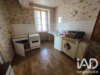 House in Nuars (58190)